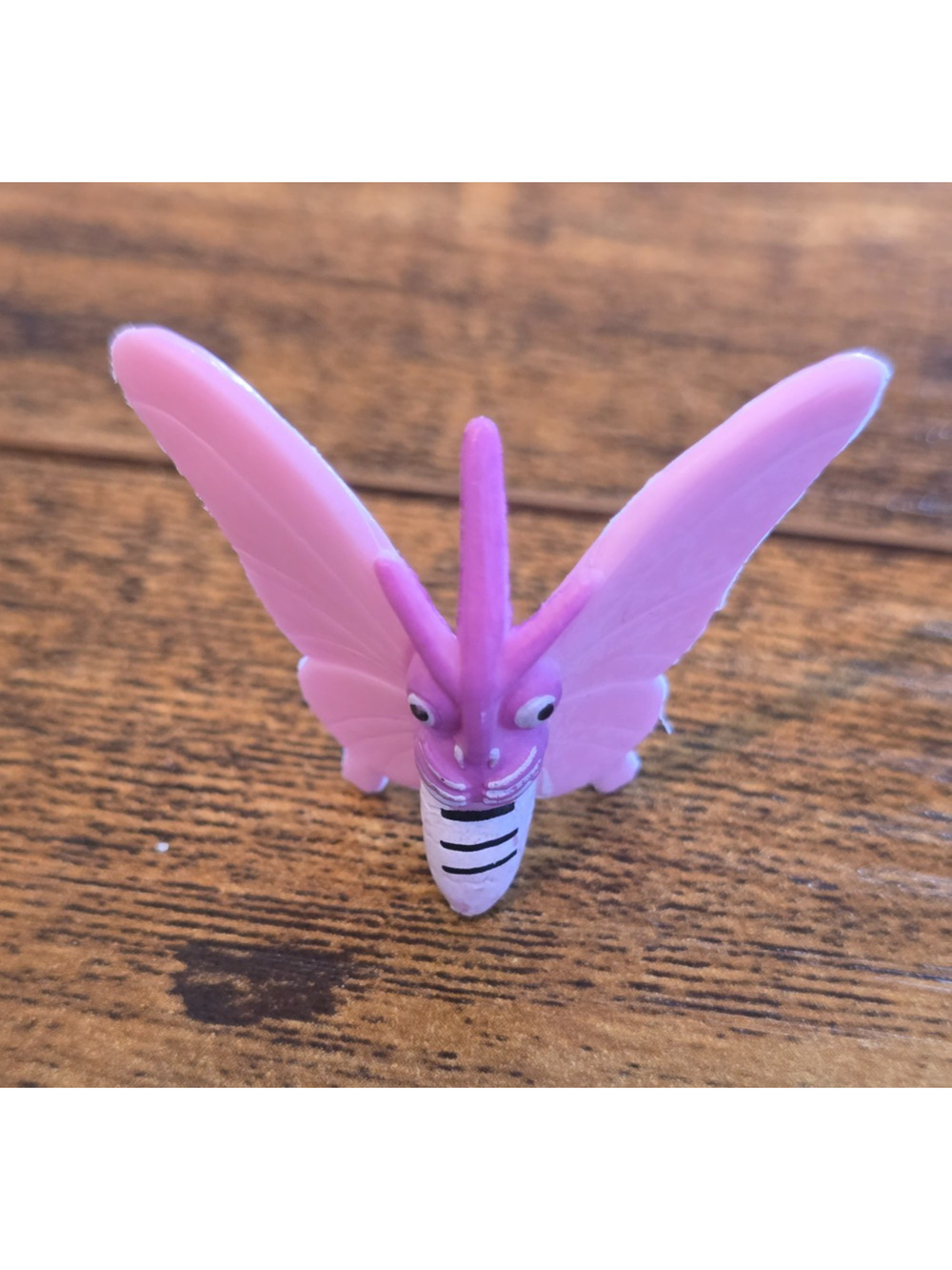 Vintage 1999 Venomoth Tomy Pokémon figure 1" Plastic
